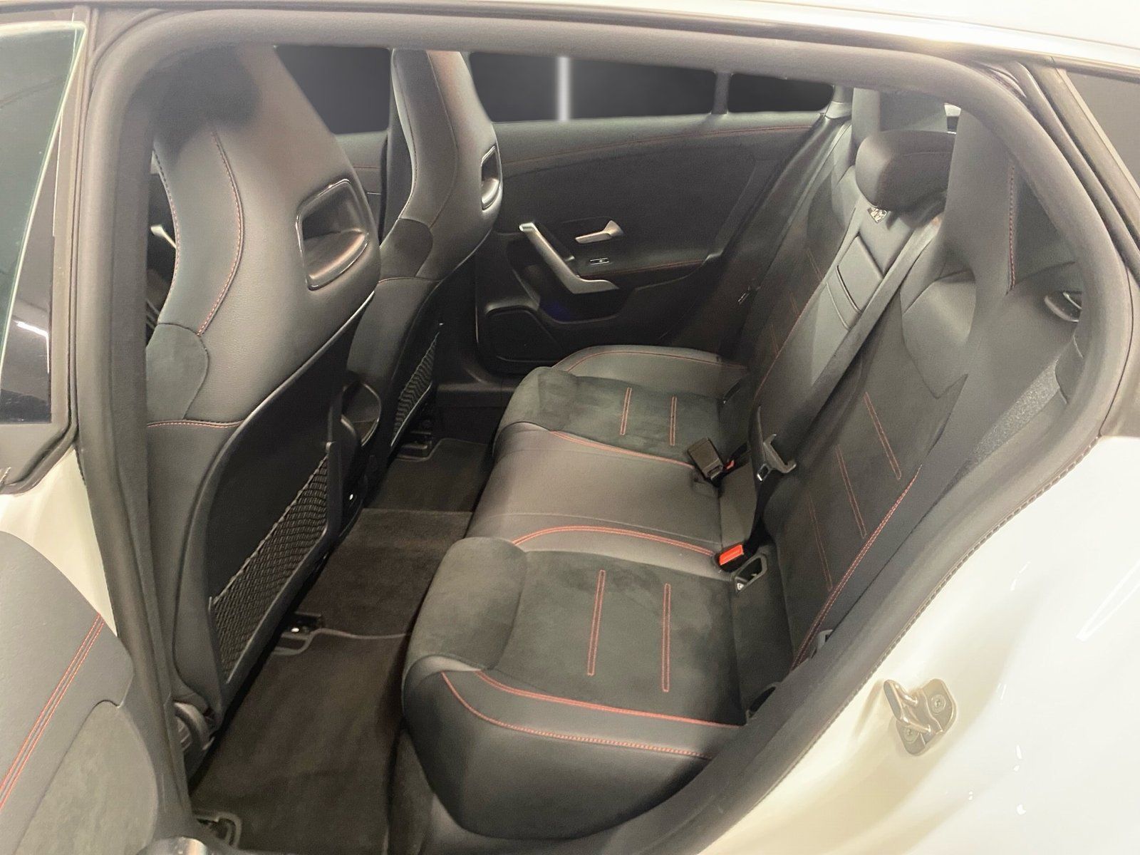 Fahrzeugabbildung Mercedes-Benz CLA 180 SB AMG PLUS*Kamer*LED*Easy-Pack*CarPlay*