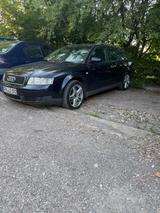 Audi A4 B6 2.5TDI 114kW Avant - - Audi A4 aus 2001: Kombi