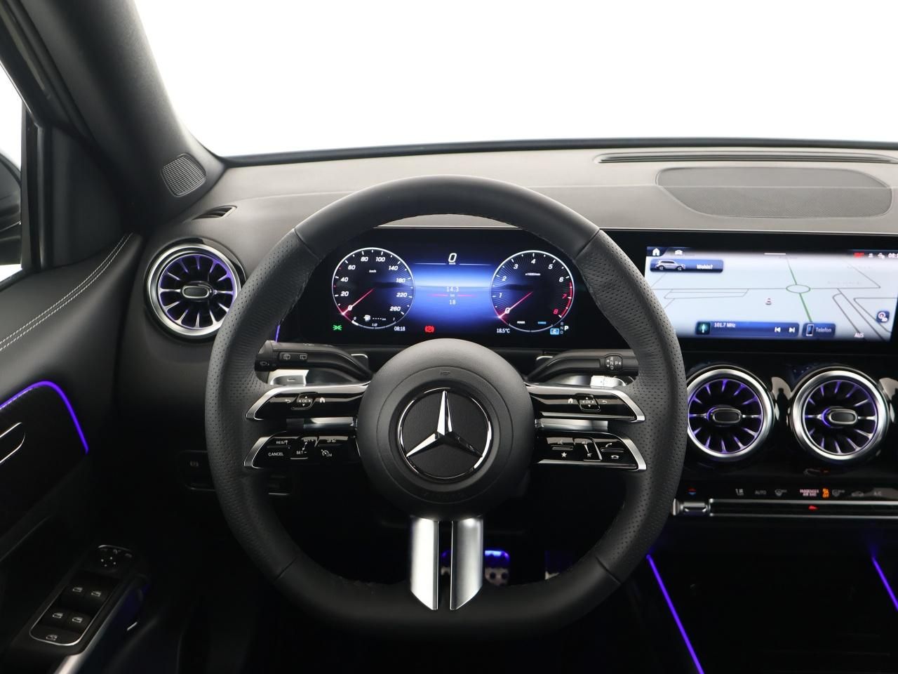 Mercedes-Benz GLB 180 AMG Night MBUX Distronic Kamera LED Navi foto 12