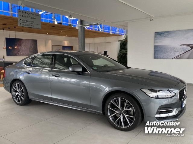 VOLVO S90 T8