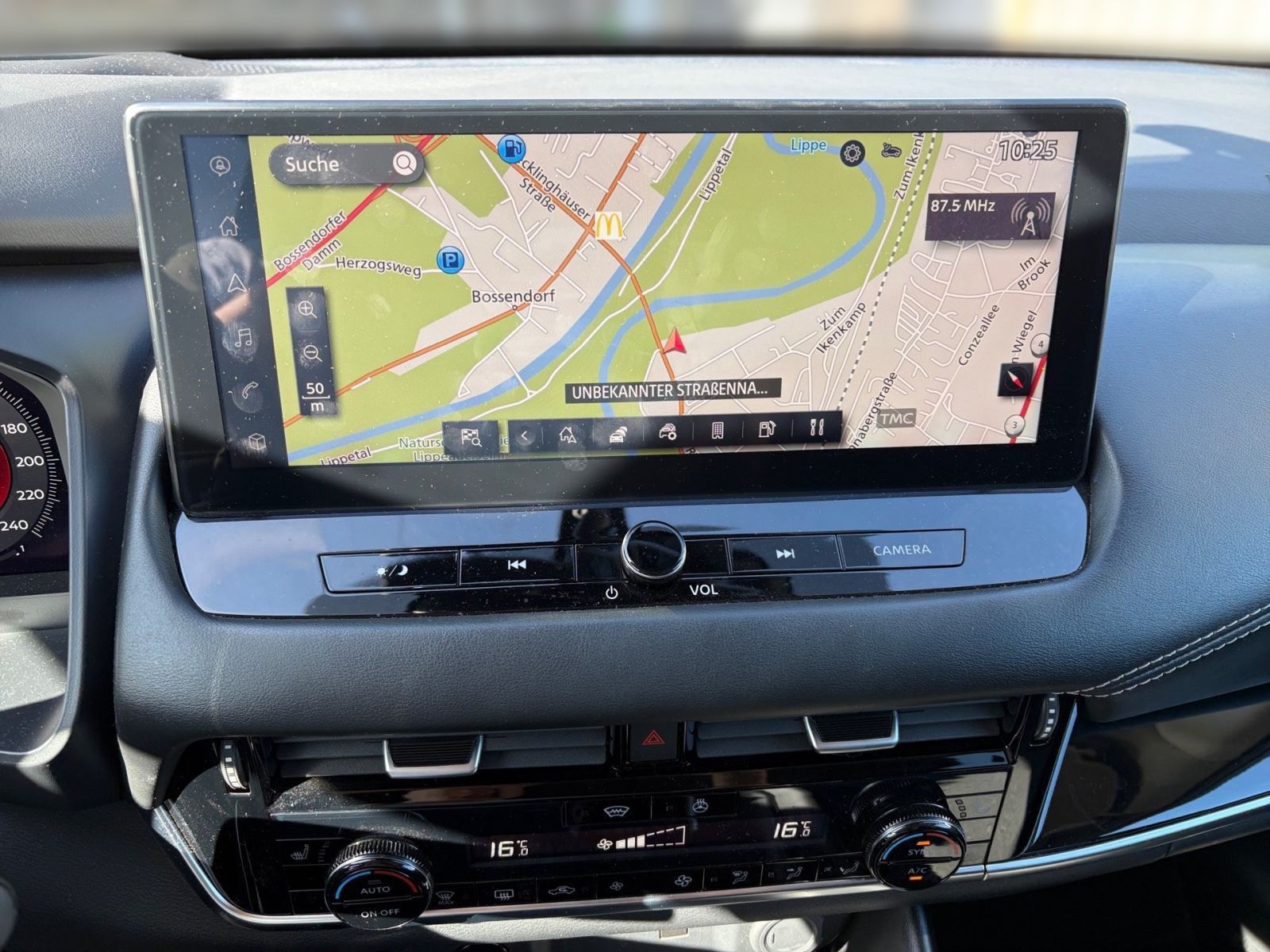 Fahrzeugabbildung Nissan Qashqai 1.5 VC-T Black Edition e-Power*360°Kamer