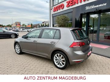 Volkswagen Golf - 9