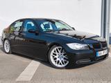 BMW 325d - M57 | Handschalter | Xenon | iDrive  - BMW 325 aus 2007: 325d