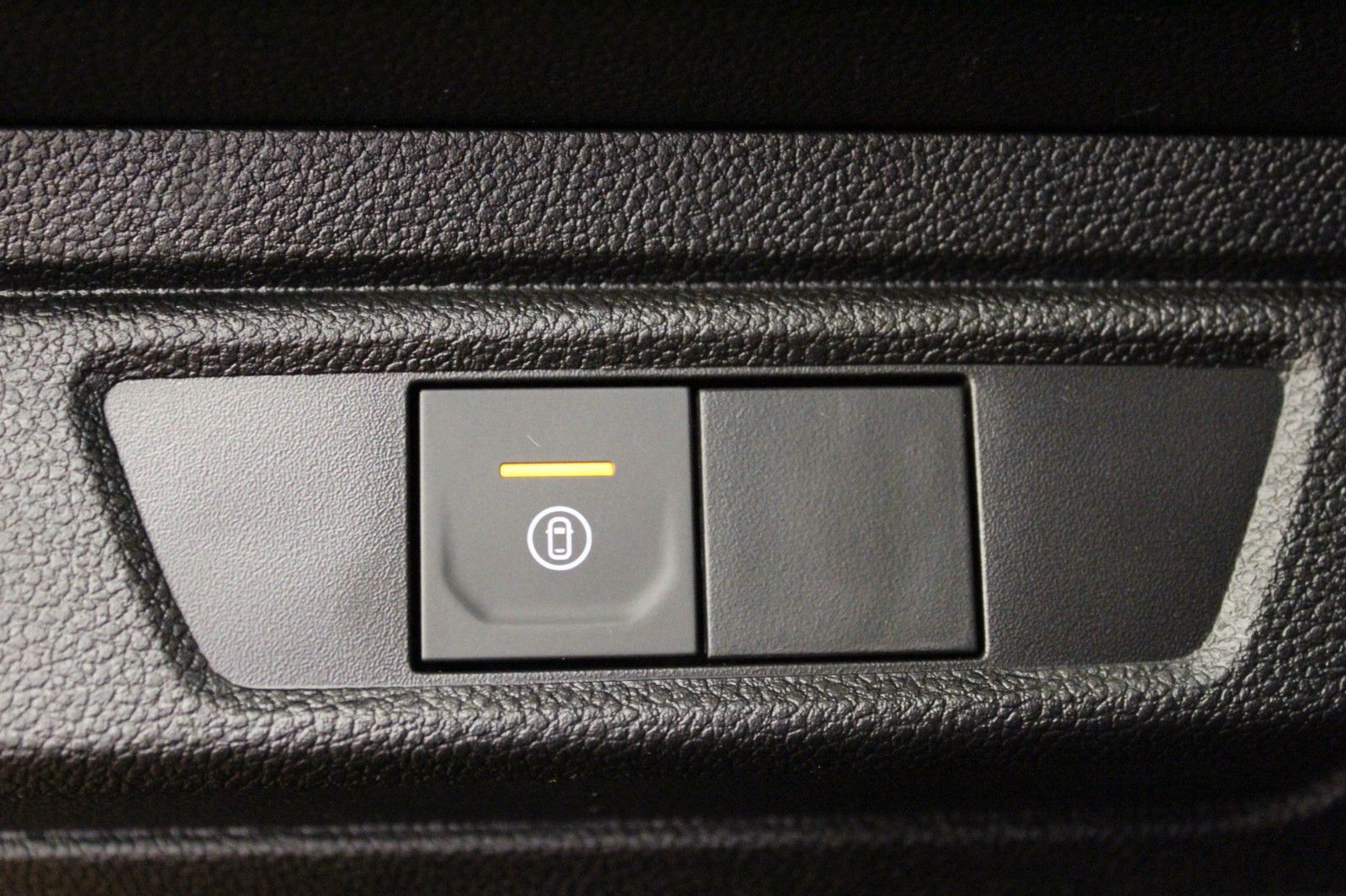 Fahrzeugabbildung Dacia Sandero TCe 100 Expression*Winterpaket* *MJ 2026