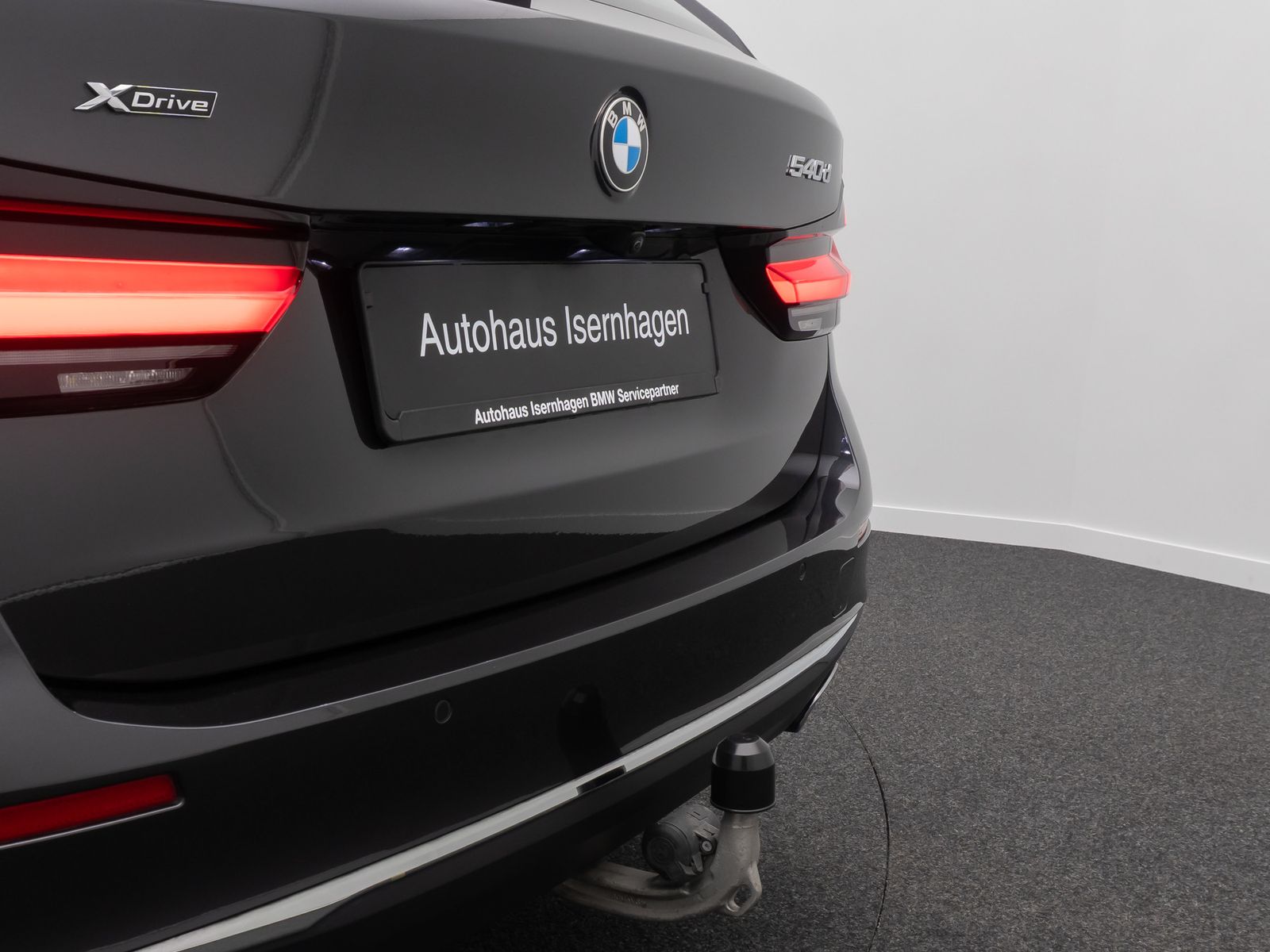 Fahrzeugabbildung BMW 540d xD Luxury Line H/K Kamera DAB AHK 4xKlima