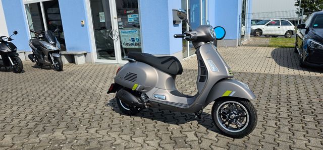 Vespa GTS 300 Super Tech