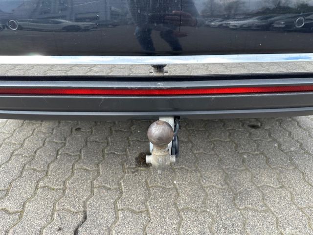 Touareg 4Motion V6 Atmosphere 3.0 TDI LED Leder 