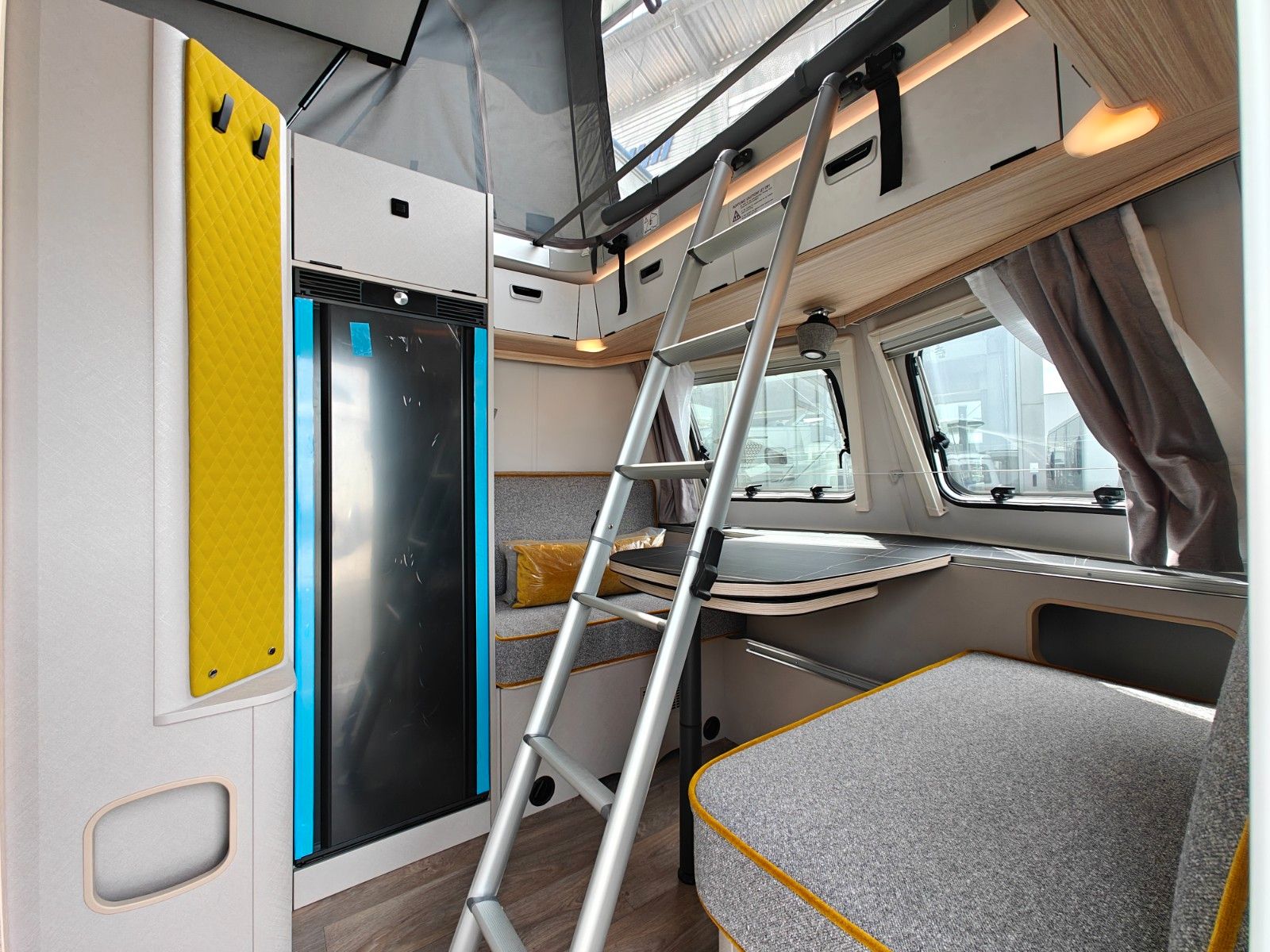 Fahrzeugabbildung HYMER / ERIBA / HYMERCAR Touring 630 Nugget Gold SD - JETZT 5.404€ SPAREN