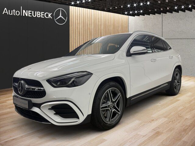 Mercedes-Benz GLA 250 4M AMG LinePremium/Distronic/Pano/360°/