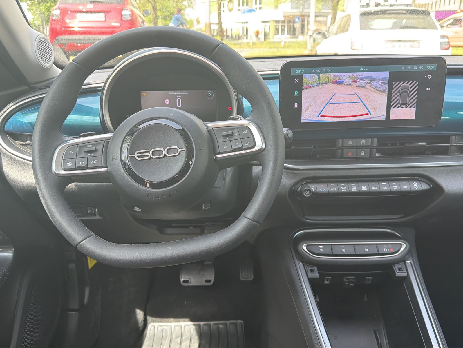 Fahrzeugabbildung Fiat 600 Hybrid Pop 1.2