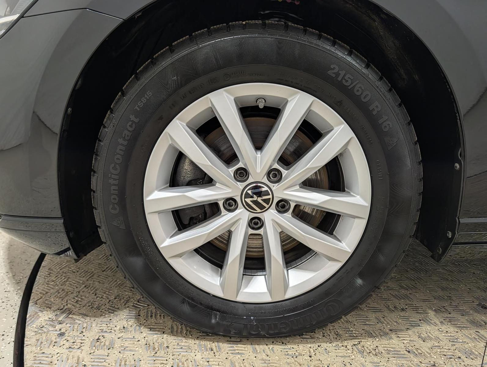 Volkswagen Passat 1.5 TSI DSG LED Navi Winter ACC S, миниатюра 9