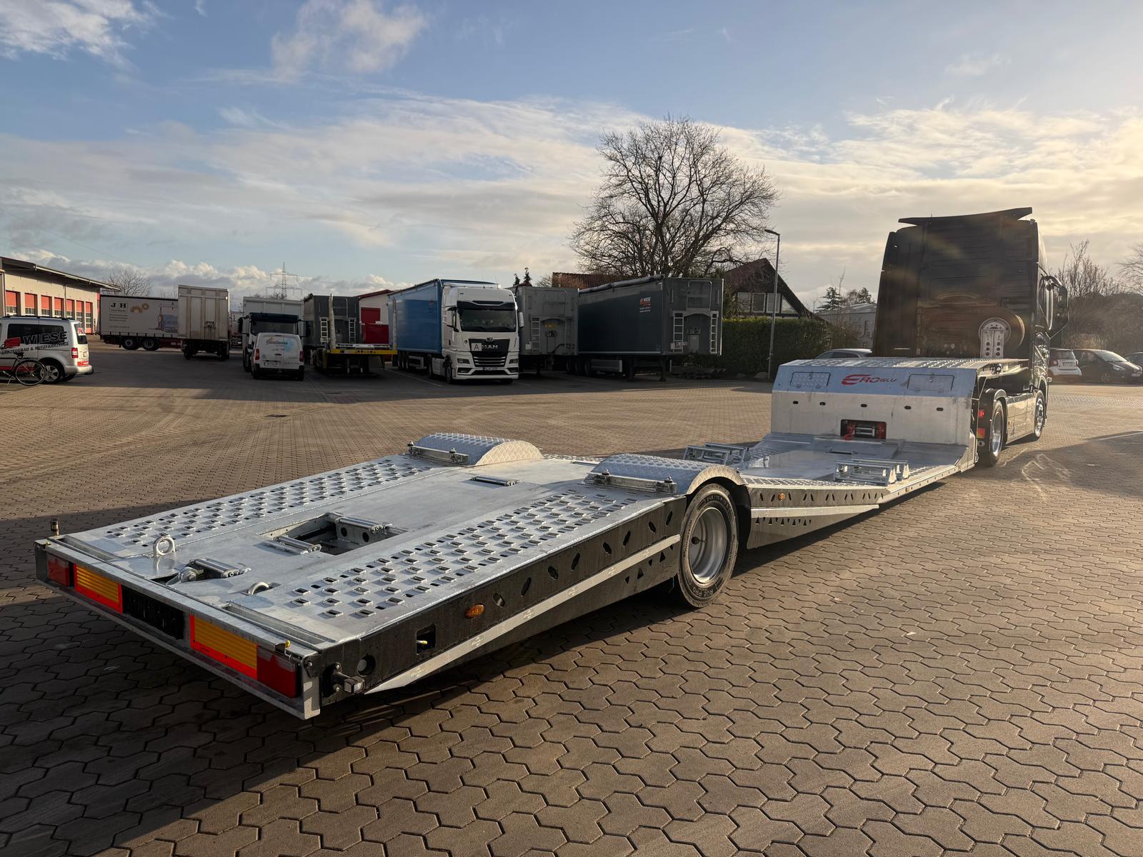 Andere Eroglu Truck/Car Transporter in stock