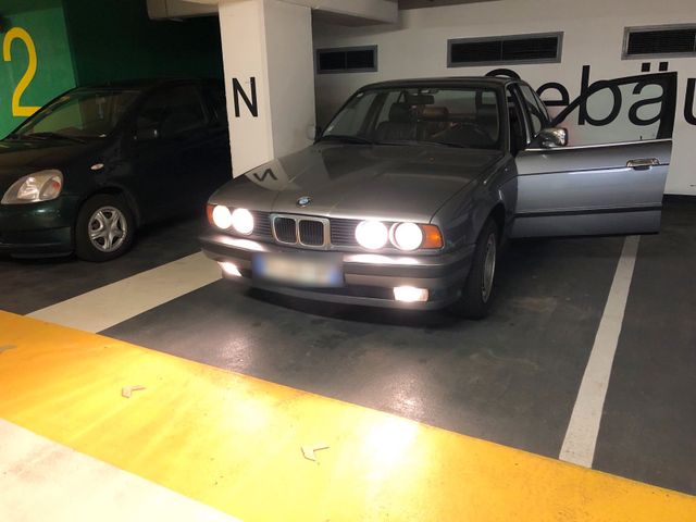 BMW E34 518i