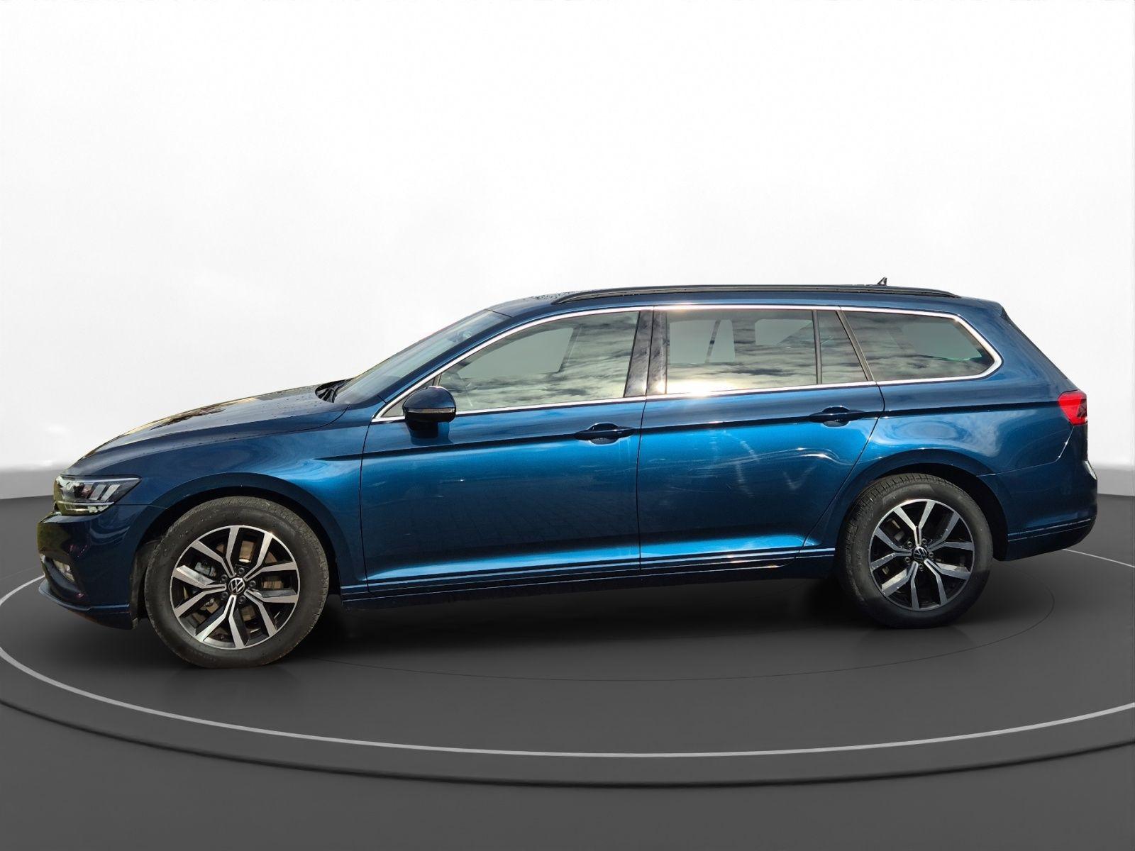 Volkswagen Passat Variant 2.0 TDI DSG AHK SHZ PANO 4Motion