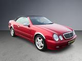 Mercedes-Benz CLK 320 AVANTGARDE - Mercedes-Benz CLK 320: Avantgarde