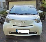 Toyota IQ + 1,0-l-VVT-i Multidrive + - Toyota IQ: Privatanbieter