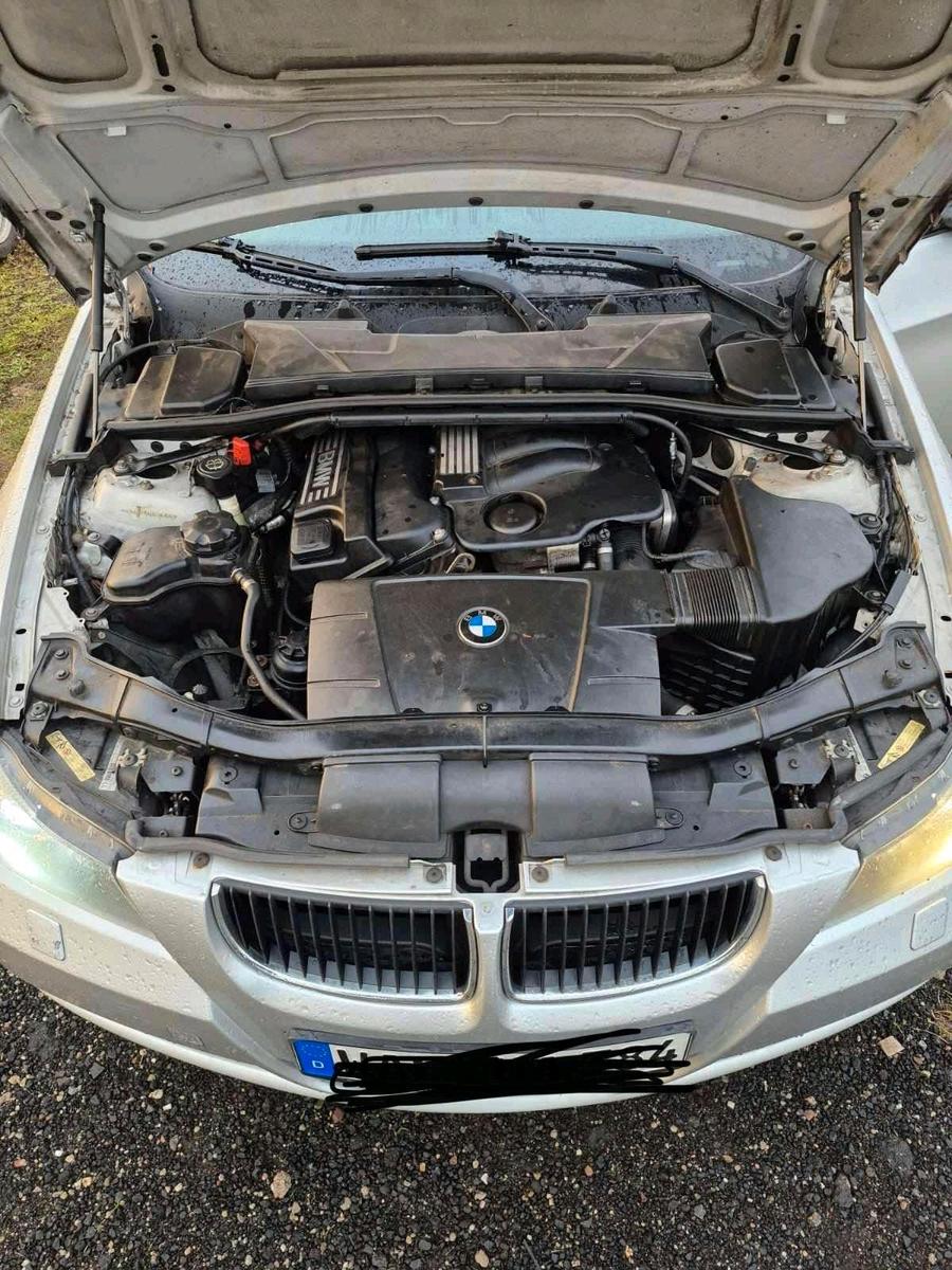 BMW 320 2006 — engine 150 HP (110kW)