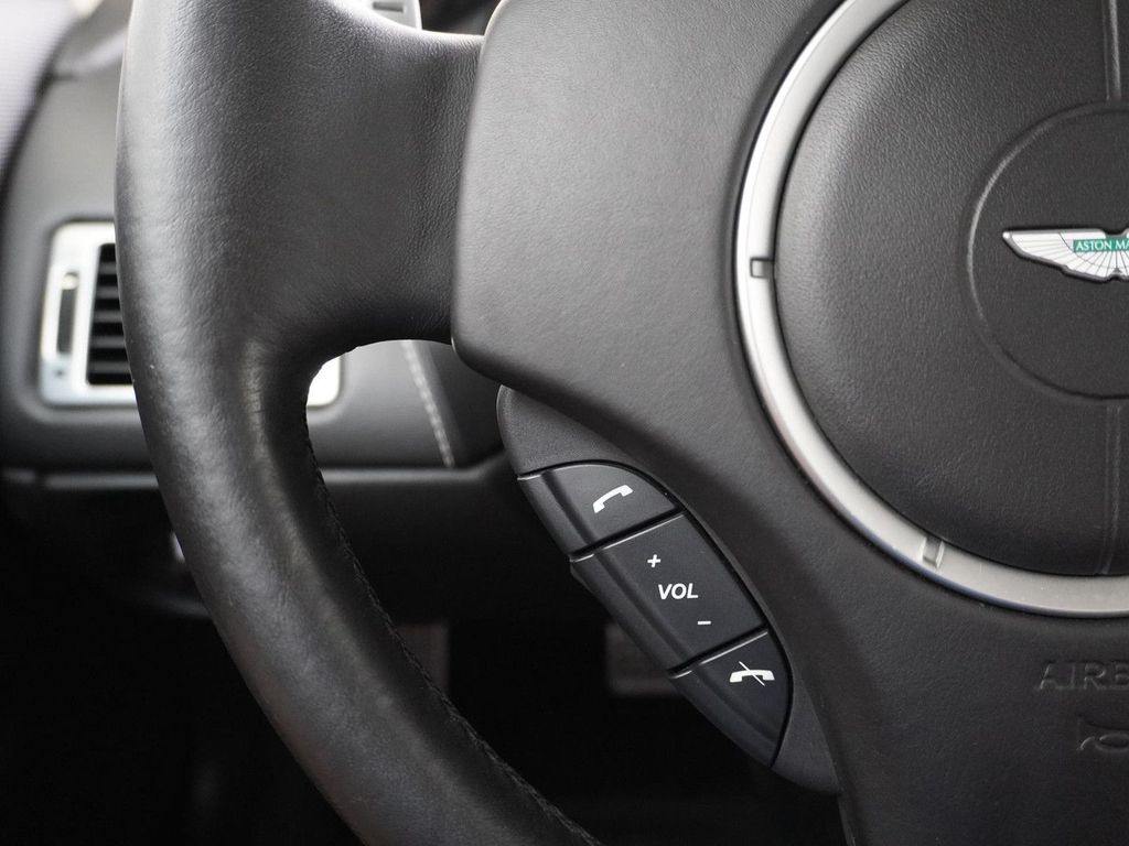 Aston Martin DB9 Volante 5.9 V12 Touchtronic NL Auto |  navi