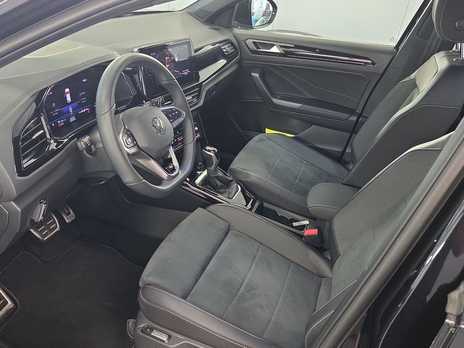 Volkswagen T-Roc - Bild 16