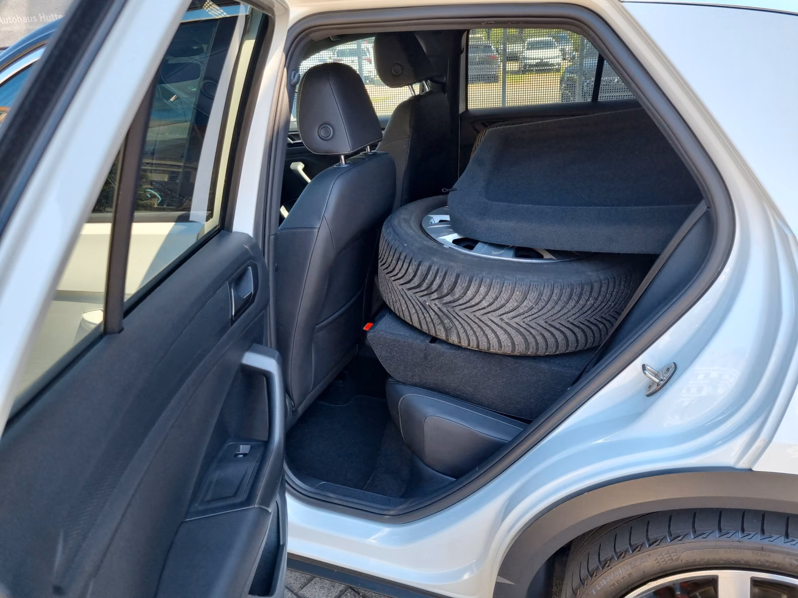 Volkswagen T-Roc 2.0 TSI 4M R-line LED VIRTUAL SUZUKA 19"