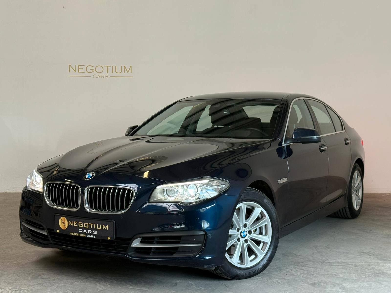 BMW 520 i  Navi HUD Tempo SHZ Ambi DrivingAs. 1.Hand