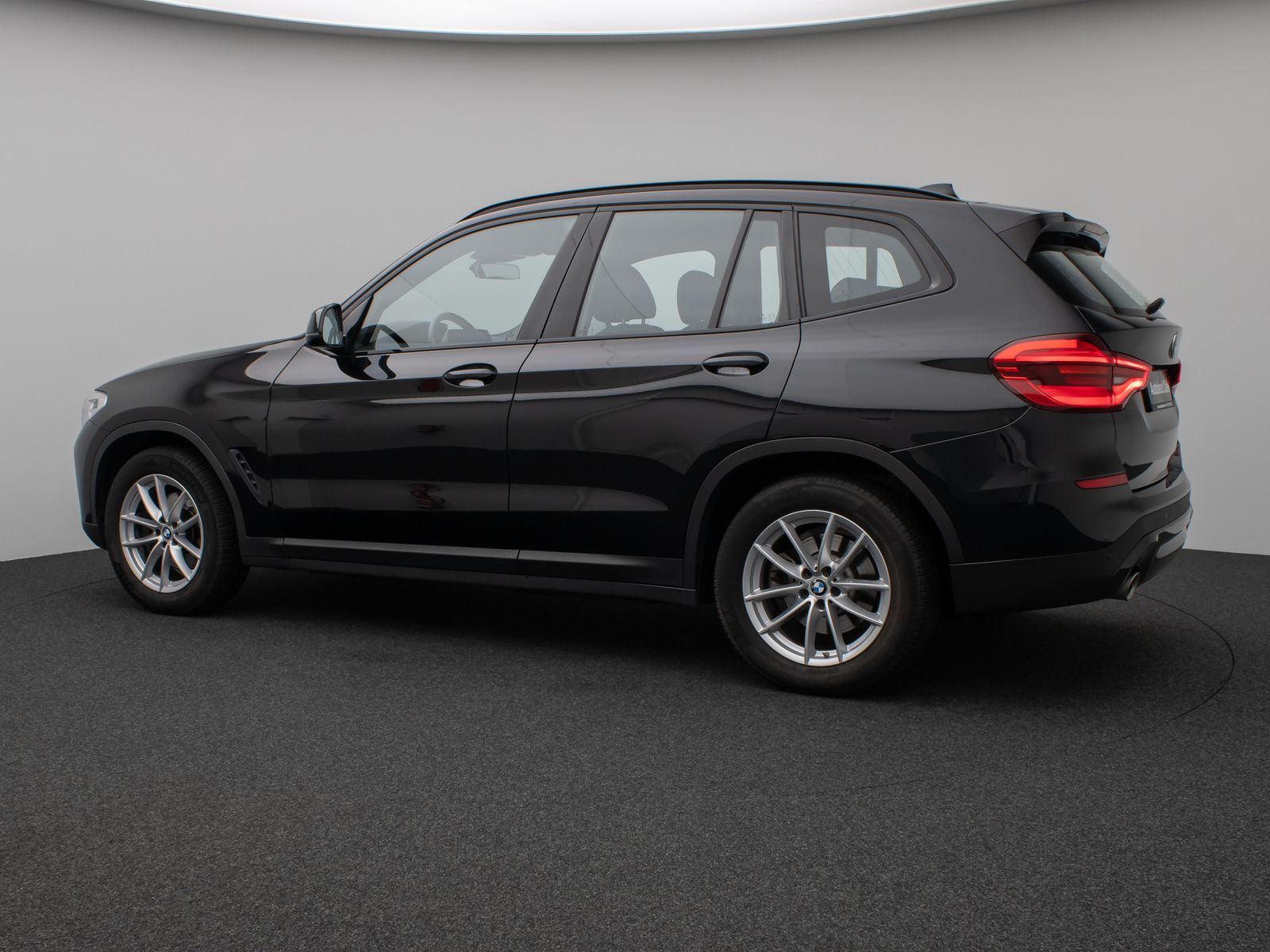 Fahrzeugabbildung BMW X3 xD20i ADVANTAGE DAB GeschwindigReg PDC Leder