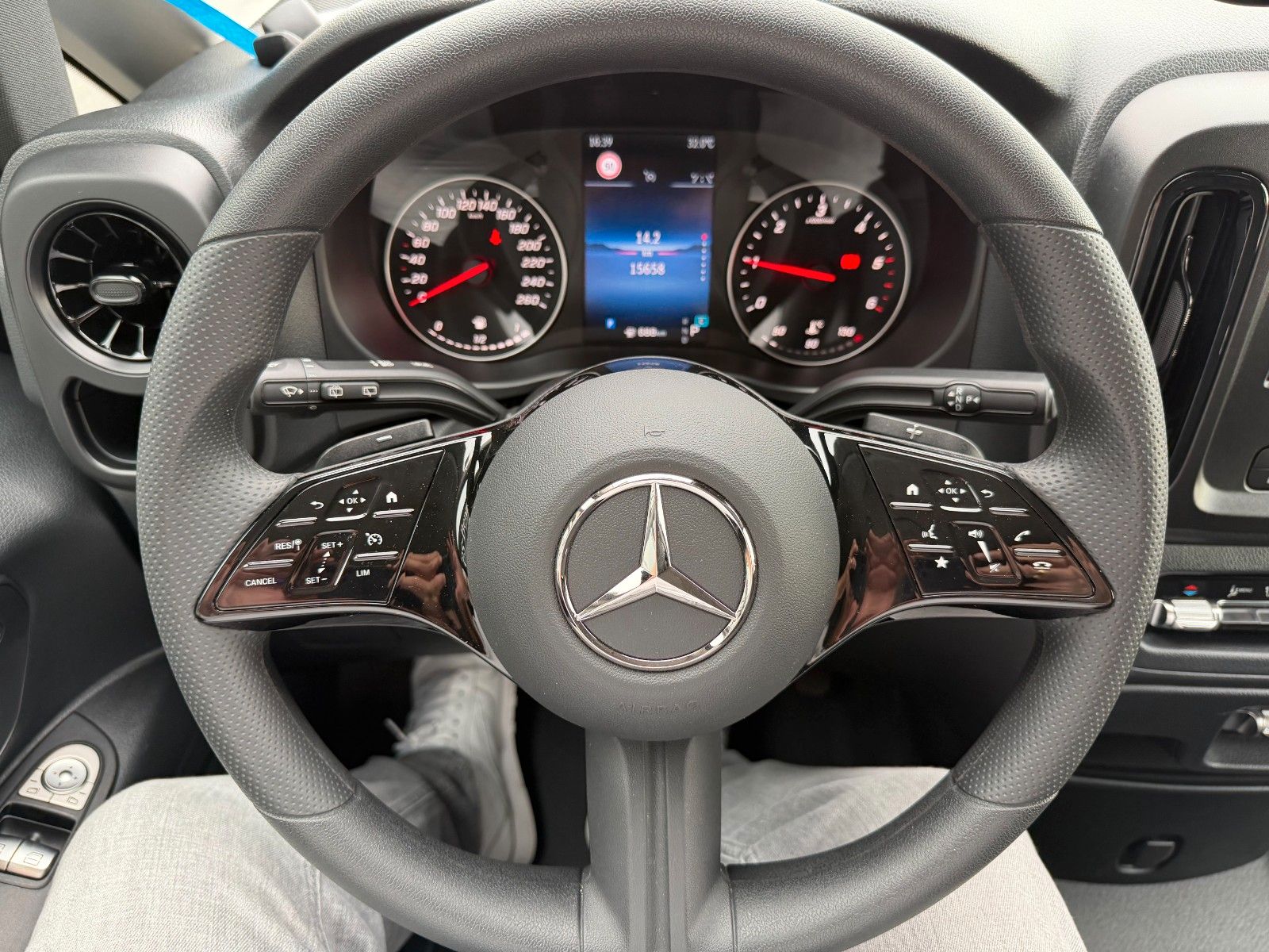 Fahrzeugabbildung Mercedes-Benz Vito 116 CDI 9G Tourer Extral AHK2,5to 2xKlima