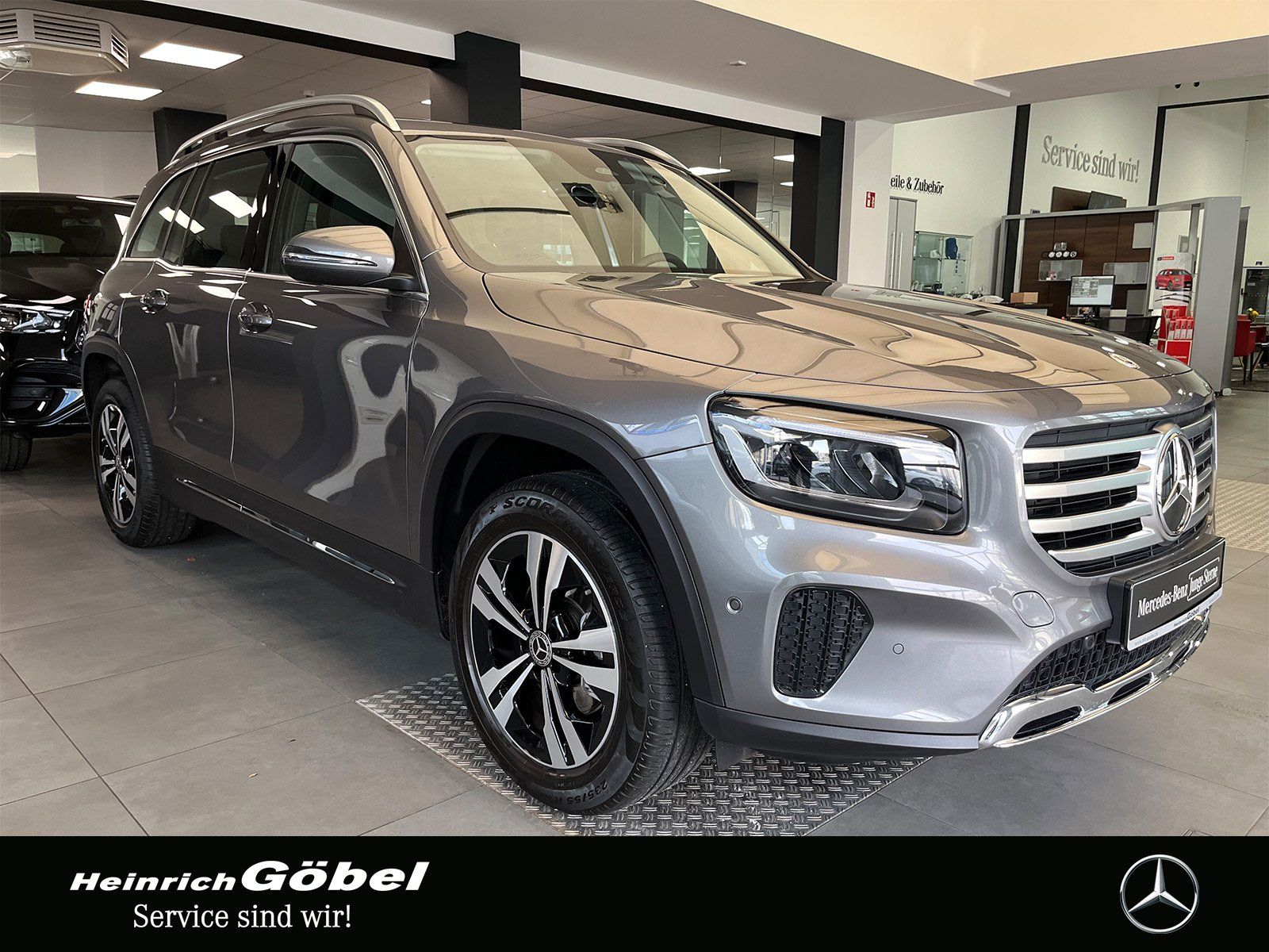 Fahrzeugabbildung Mercedes-Benz GLB 200 PROGRESSIVE+LED+NAVI+KAMERA+WINTER.P+DAB