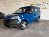 Fiat Doblò 1.4 16v 95Cv AUTOVETTURA - Fiat mit Benzin-Antrieb: 95