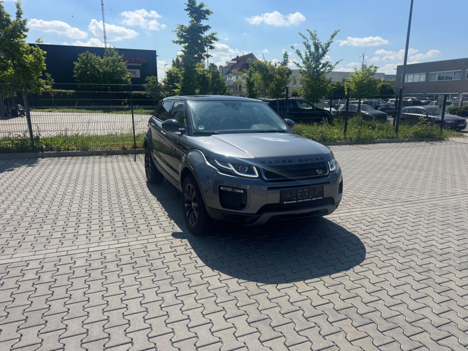 Land-Rover Range Rover Evoque - 1