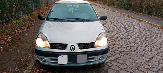 Renault Clio zu verkaufen