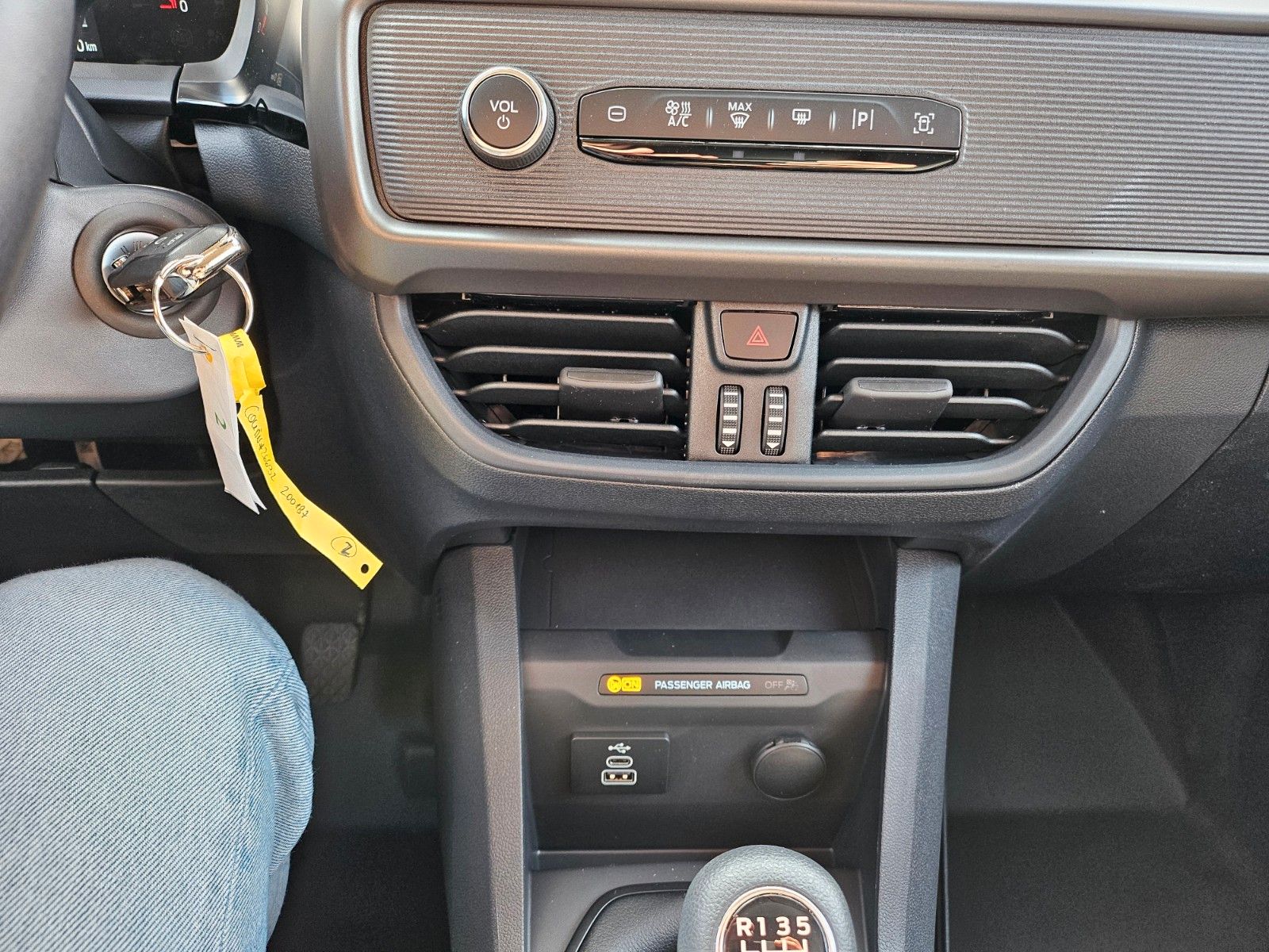 Fahrzeugabbildung Ford Transit Courier Trend