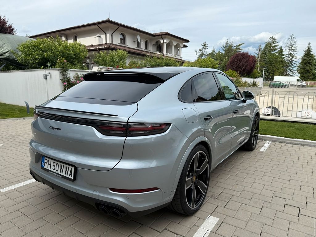 Image of Porsche Cayenne