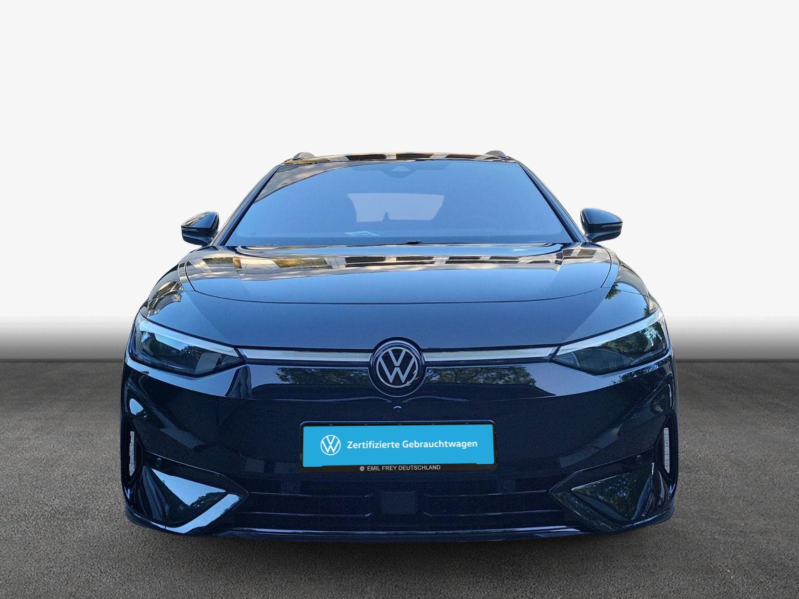 Volkswagen ID.7 Tourer Pro Black Style AHK/Pano/Wärmepumpe