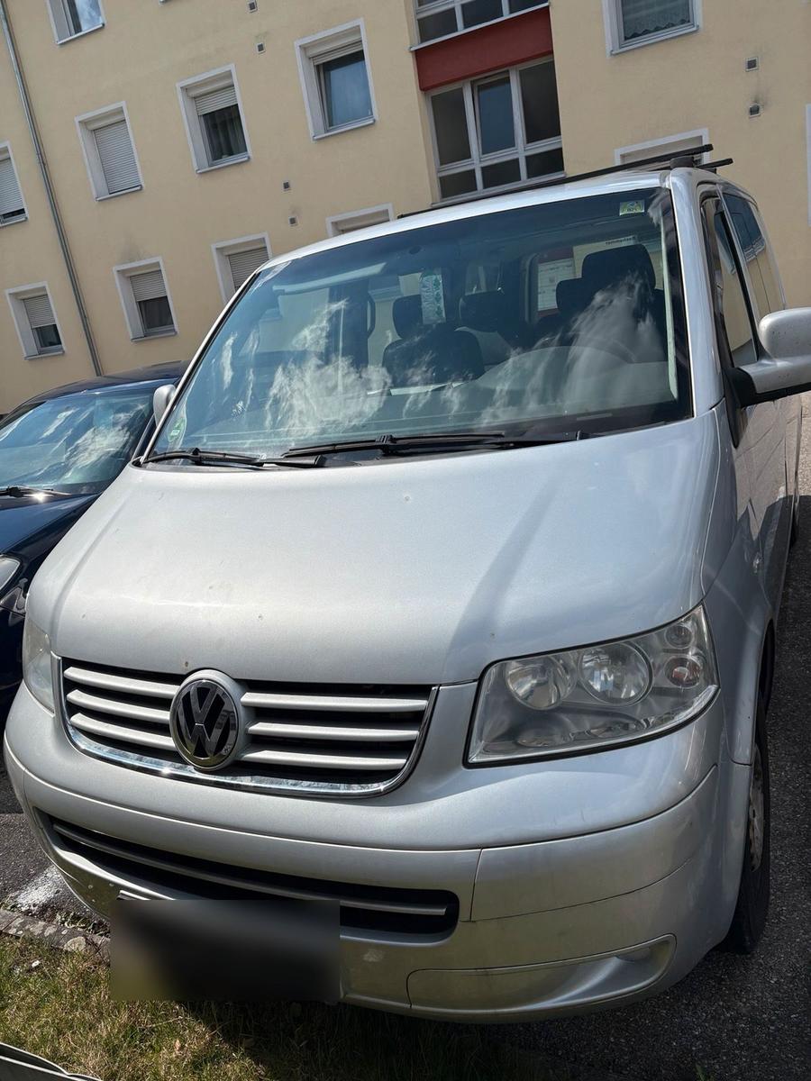 Volkswagen T5 Caravelle