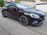 Volvo S60 T5 R Design 4x4/3Jhr.Garantie+TÜV+Inspktn ne - gebrauchte Volvo S60 aus dem Jahr 2018