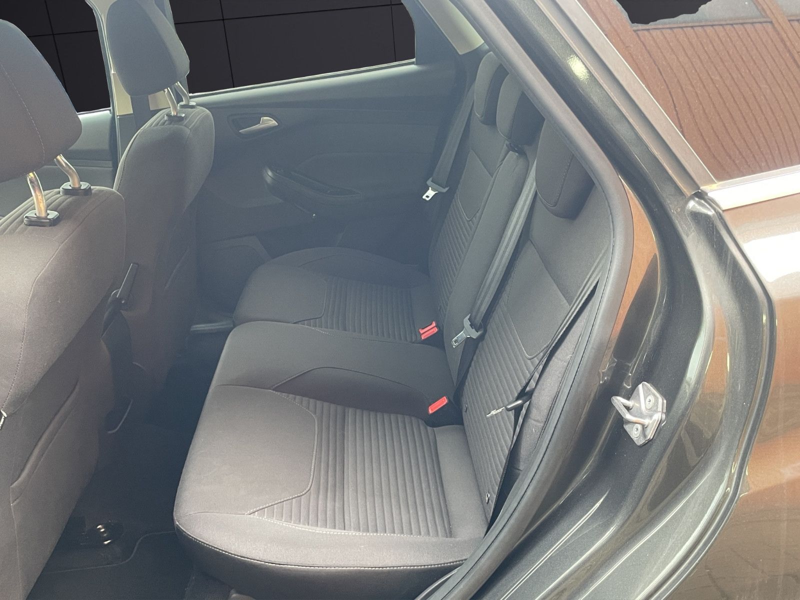 Fahrzeugabbildung Ford Focus Turnier*Sport*Kamera*SitzHZ*LenkradHZ*