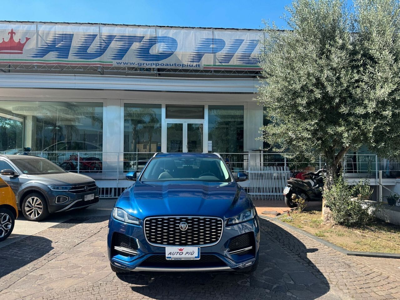 Jaguar F-Pace 2.0 PHEV 404CV automatico 9.000KM  imagem 2