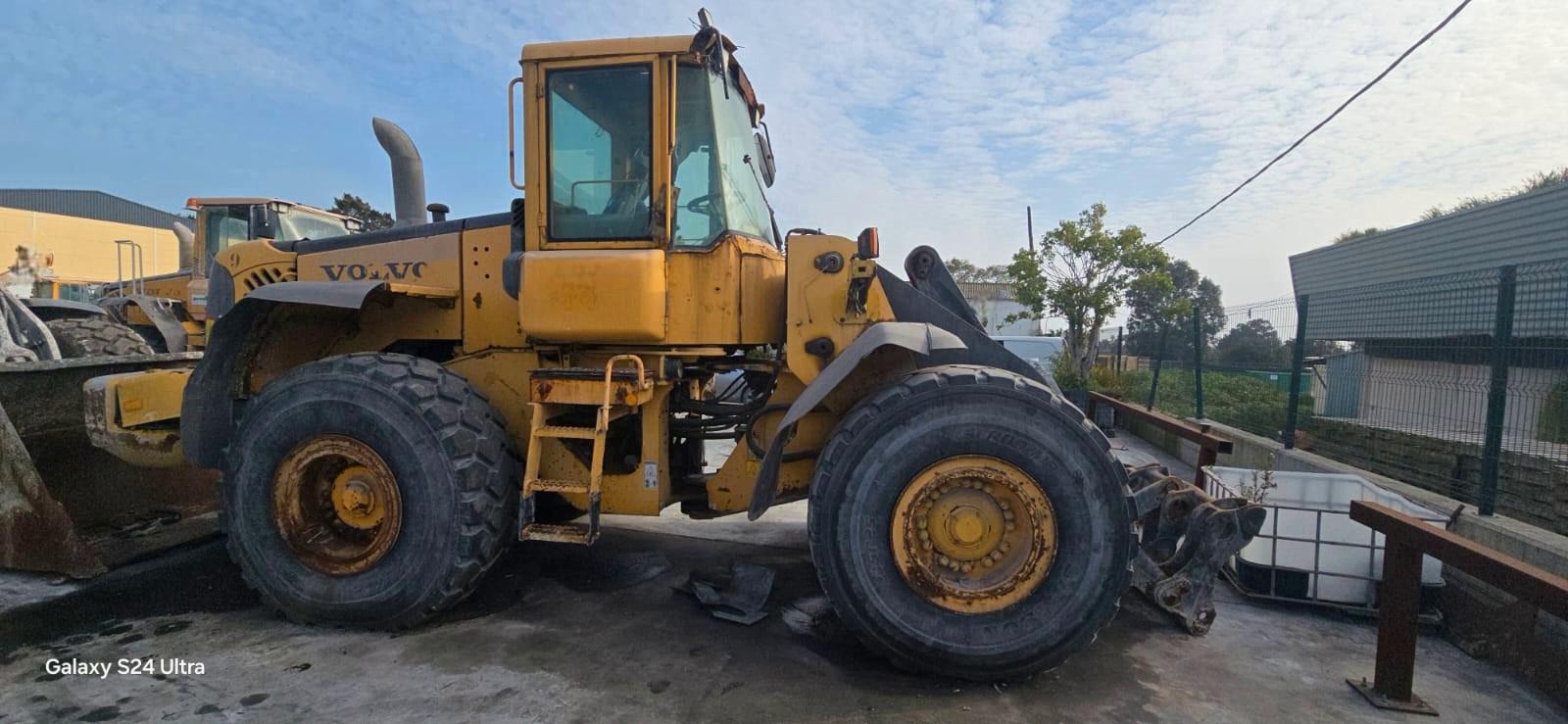 Volvo L120E/2005/OHNE-SCHAUFEL/MOTOR-DEFEKT