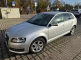 Audi A3 1.6 S tronic Ambiente Sportback Ambiente - Audi A3 aus 2010: Sportback