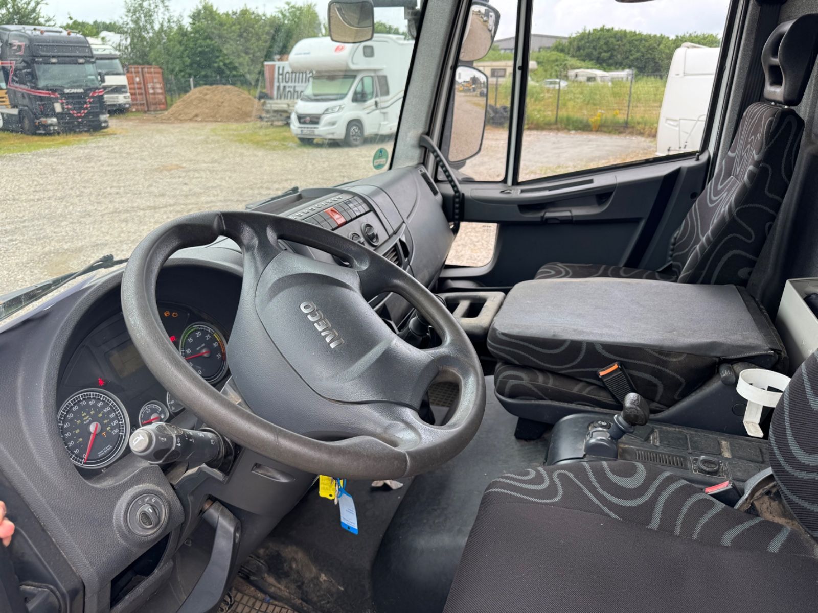 Fahrzeugabbildung Iveco Eurogargo 75E16