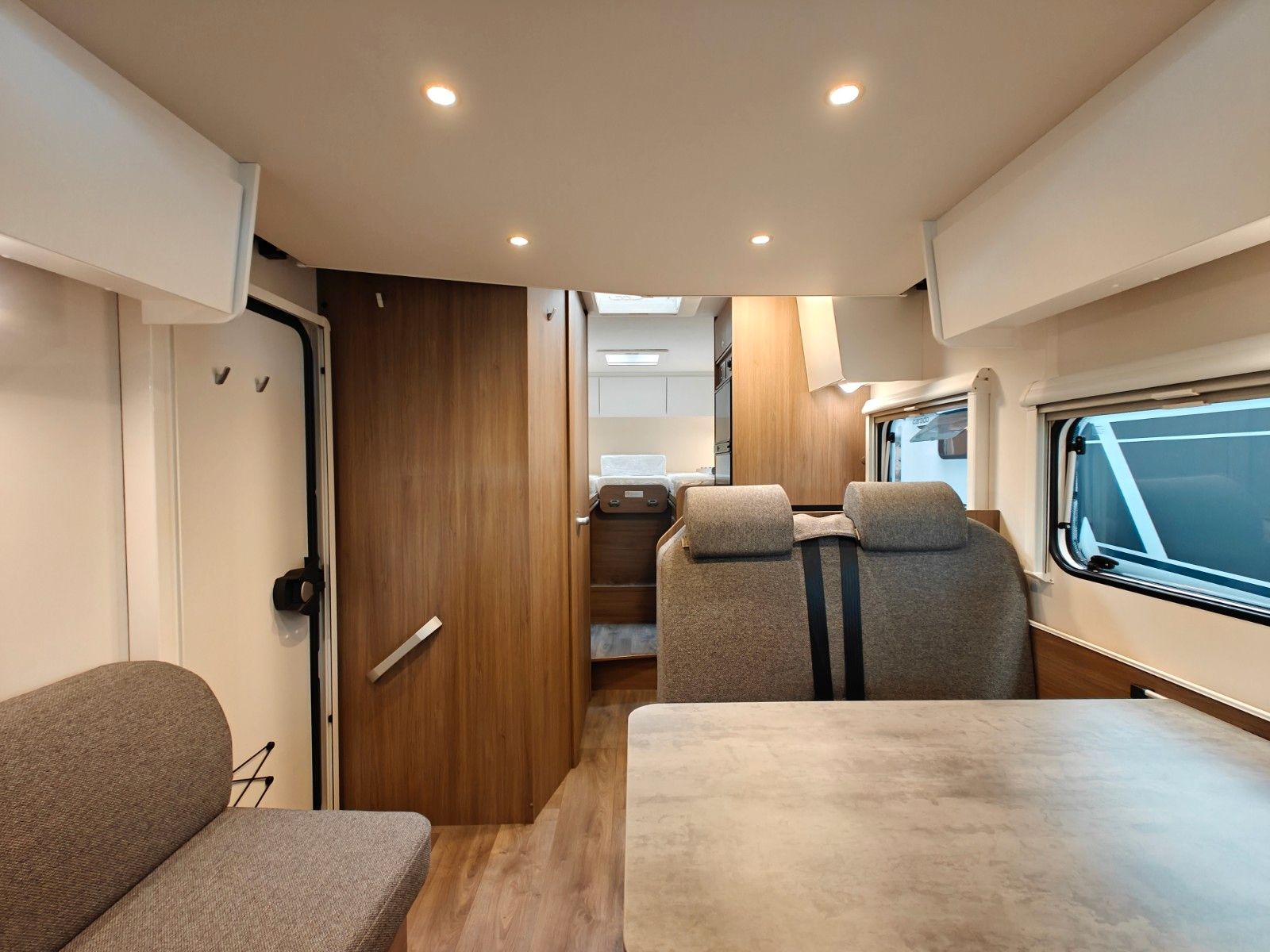 Fahrzeugabbildung Carado T-338 S  HERBST-DEAL SIE SPAREN 15.326 € !