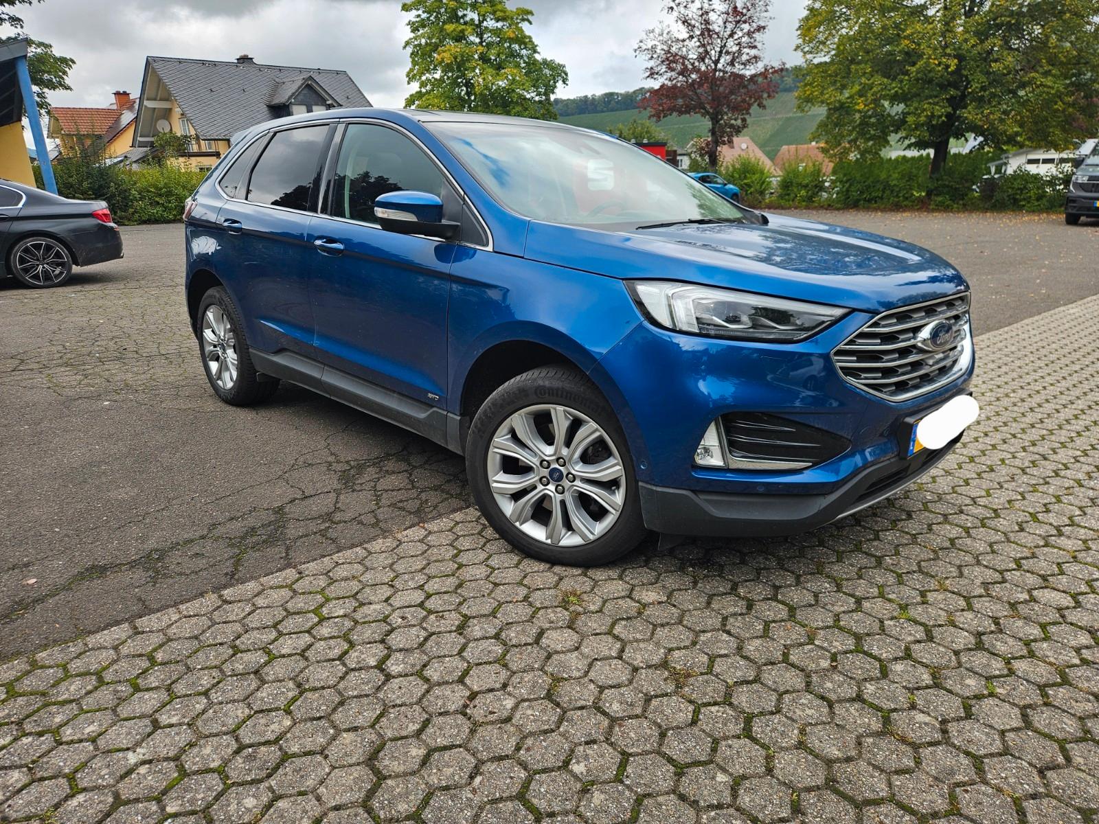Ford Edge 2,0 l VoLL Bi-Turbo 4x4 TITANIUM Aut...