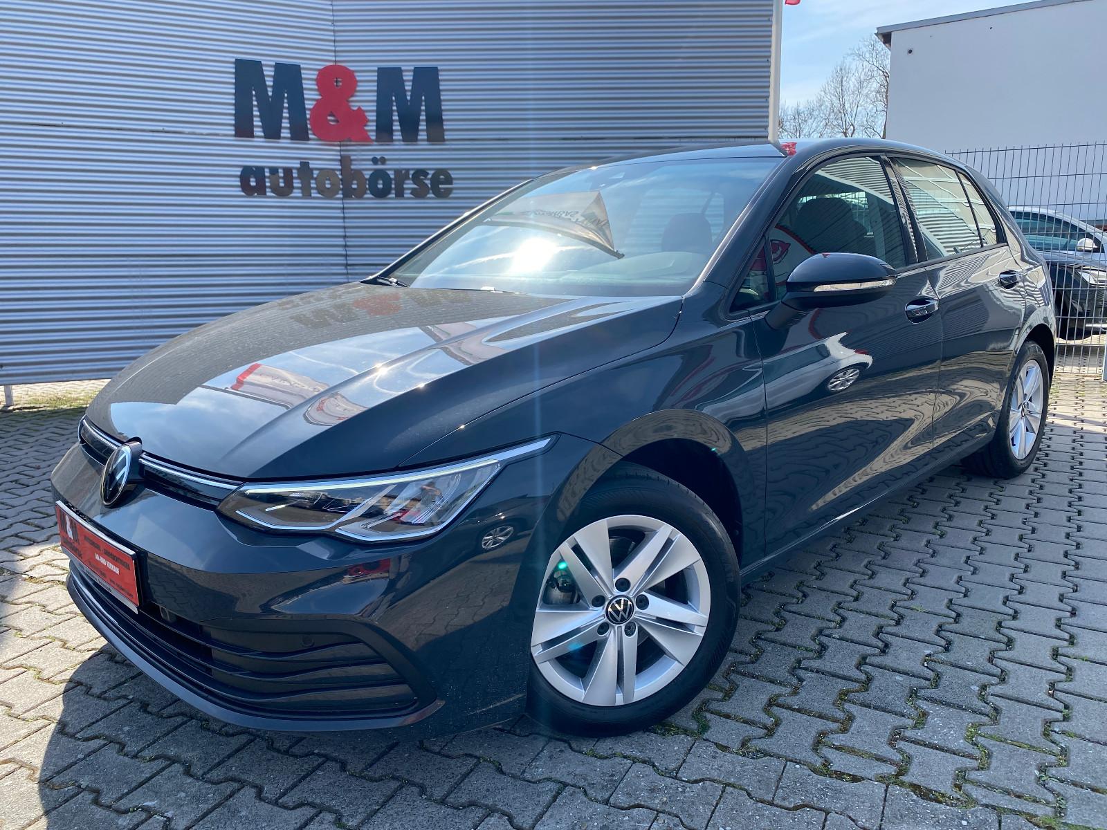 Volkswagen Golf VIII Lim. Life ACC/Virtual/Ambiente/Assiste