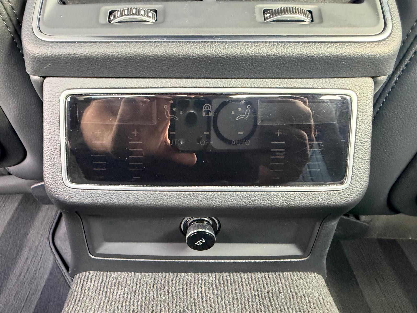 Fahrzeugabbildung Audi A6 40TDI Design MEMO+LEDER+SHZ+NAVI+KAMER+ACC+18