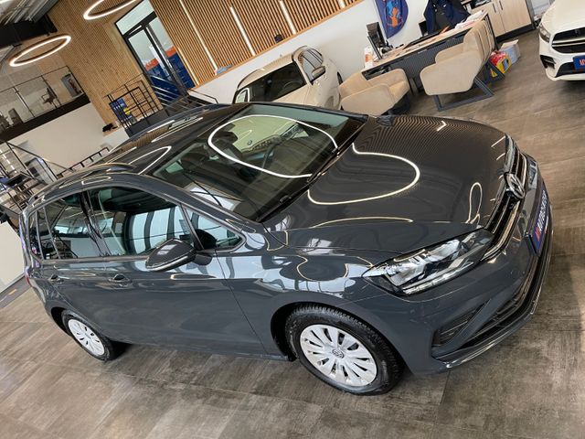 Volkswagen Golf Sportsvan 1.6 TDI Comfortline*1. Hand*PDC*