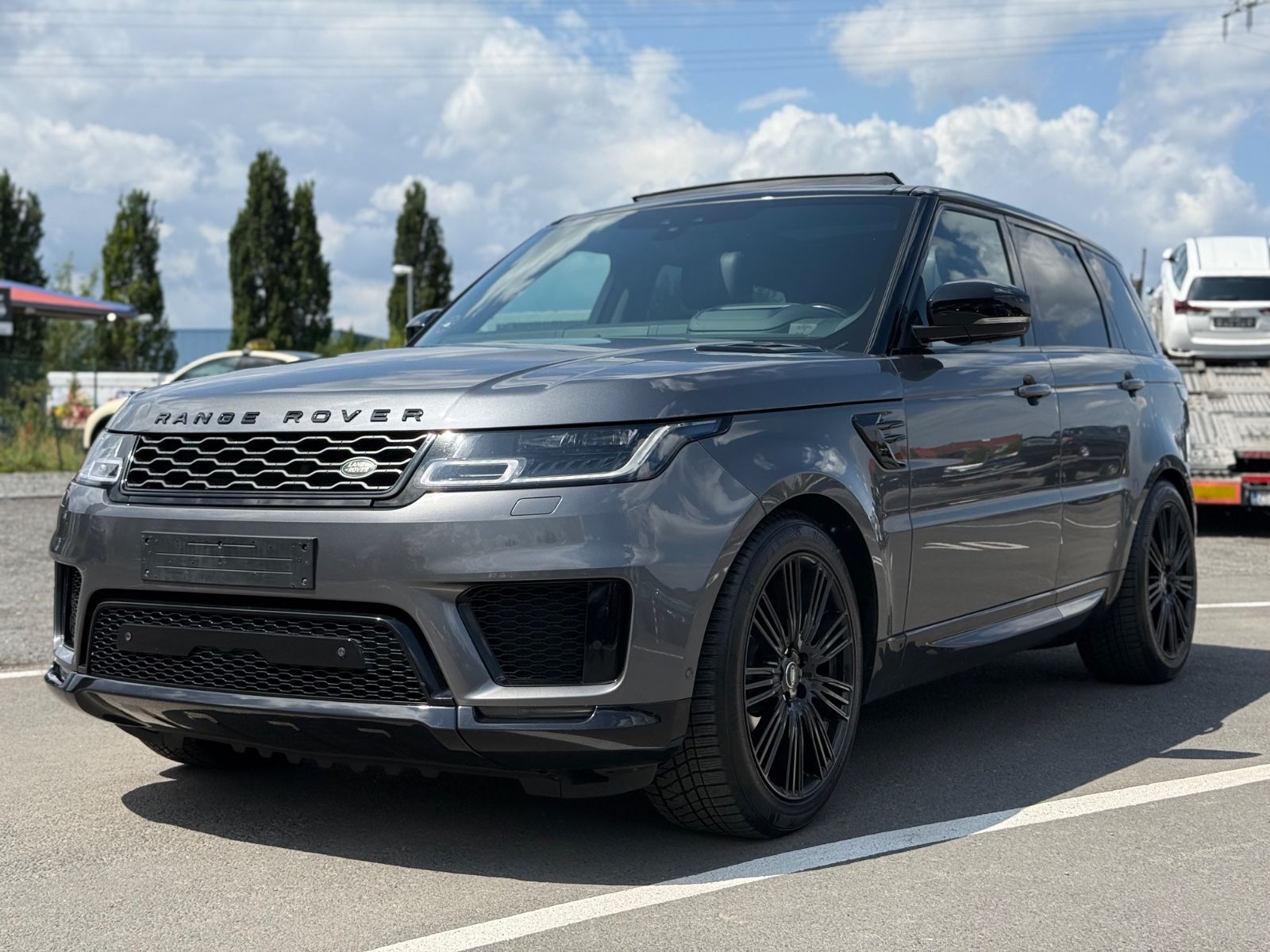 Land-Rover Range Rover Sport - 1