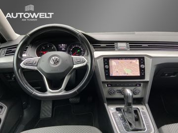 Volkswagen Passat Variant - 11