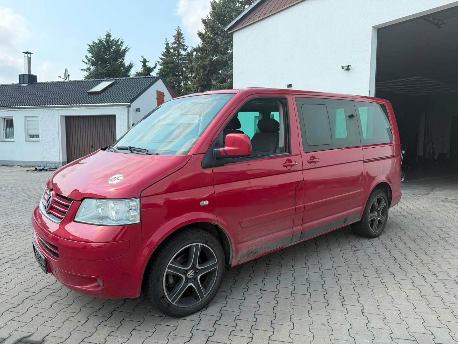 Volkswagen T5 Multivan 2.5TDI AXD Motor ACHTUNG LESEN !!!