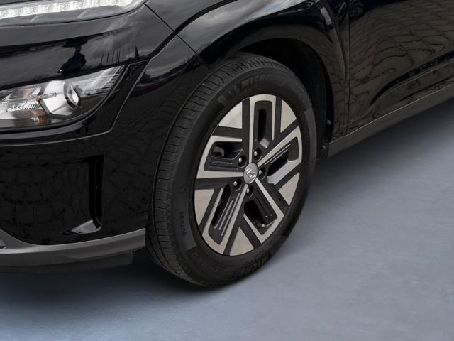 Fahrzeugabbildung Hyundai KONA Edition 30+ Elektro 2WD +KLIMA+NAVI+RFK+PDC